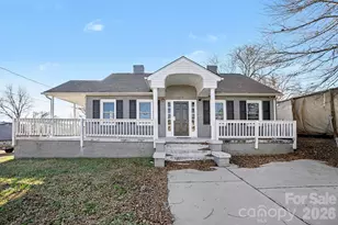 406 S Catawba St, Lancaster, SC 29720 - Photo 1