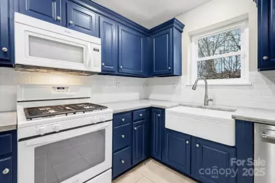 7625 Nicolette Court, Charlotte, NC 28215 - Photo 13