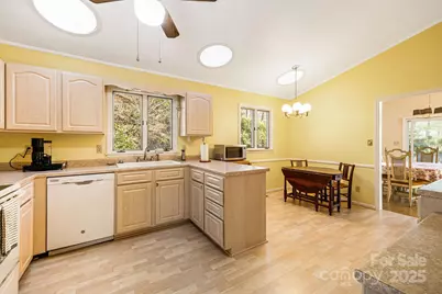 31 Covewood Road, Asheville, NC 28805 - Photo 17