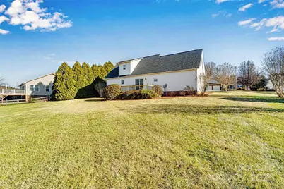 3485 Overbrook Drive, Conover, NC 28613 - Photo 3