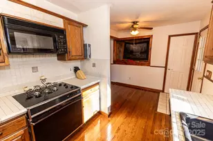 1321 Idlewood St SW, Lenoir, NC 28645 - Photo 11