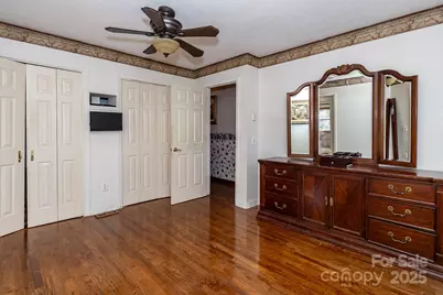 1321 Idlewood Street SW, Lenoir, NC 28645 - Photo 15