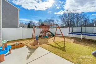 224 Final Stretch Ln, Clover, SC 29710 - Photo 27