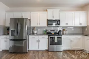 224 Final Stretch Ln, Clover, SC 29710 - Photo 9