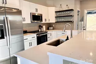 1057 Riverside Dr, Asheville, NC 28804 - Photo 13