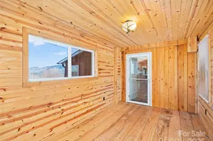 1115 Elk Wallow None, Bakersville, NC 28705 - Photo 15