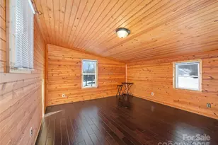 1115 Elk Wallow None, Bakersville, NC 28705 - Photo 21