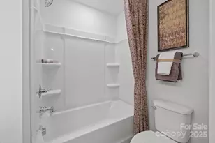 2233 Gladwyne Place, Charlotte, NC 28269 - Photo 11