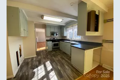 622 S Carolina Avenue, Statesville, NC 28677 - Photo 19