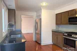 3023 Shallowood Ln, Charlotte, NC 28277 - Photo 3