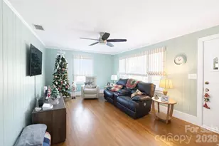 3531 Icard Rhodhiss Rd, Connelly Springs, NC 28612 - Photo 5