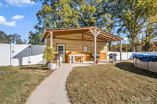 187 E High Rd, Bostic, NC 28018 - Photo 25