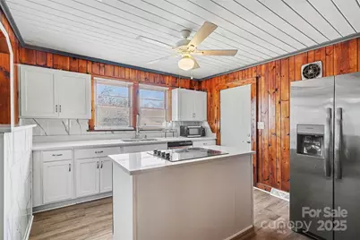 419 W Circle Drive W, Shelby, NC 28150 - Photo 5