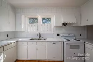 722 Hillcrest Ave, Gastonia, NC 28052 - Photo 9