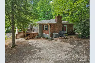 416 S Cherokee Avenue, Black Mountain, NC 28711 - Photo 21