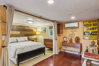 416 S Cherokee Avenue, Black Mountain, NC 28711 - Photo 37