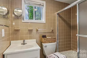 416 S Cherokee Ave, Black Mountain, NC 28711 - Photo 35