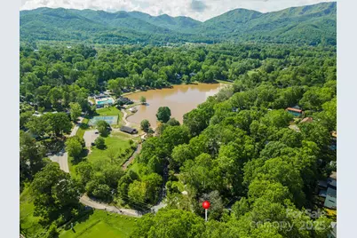 416 S Cherokee Avenue, Black Mountain, NC 28711 - Photo 43