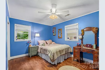 416 S Cherokee Avenue, Black Mountain, NC 28711 - Photo 23