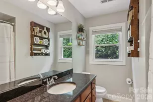 416 S Cherokee Ave, Black Mountain, NC 28711 - Photo 15