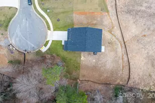 3884 12th Street NE, Hickory, NC 28601 - Photo 35