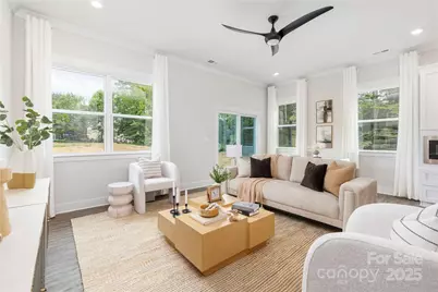 3884 12th Street NE, Hickory, NC 28601 - Photo 9