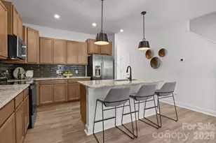 2229 Gladwyne Place, Charlotte, NC 28269 - Photo 5