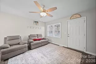 1001 Pine St, Albemarle, NC 28001 - Photo 5