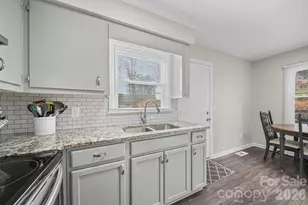 1001 Pine St, Albemarle, NC 28001 - Photo 11