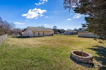 5045 Stetson Lane, Claremont, NC 28610 - Photo 25