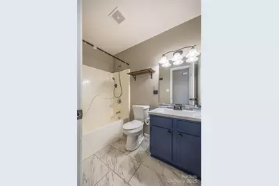 5045 Stetson Lane, Claremont, NC 28610 - Photo 9