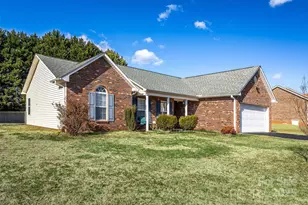 5045 Stetson Ln, Claremont, NC 28610 - Photo 3