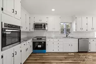 221 Pennington Rd, Rock Hill, SC 29732 - Photo 7