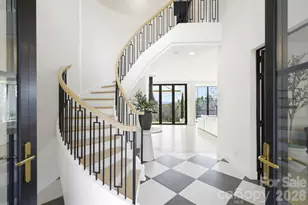 107 Lee Ln, Mars Hill, NC 28754 - Photo 7