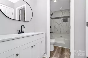 5810 Harris Grove Ln, Charlotte, NC 28212 - Photo 21