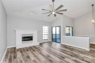 5810 Harris Grove Ln, Charlotte, NC 28212 - Photo 3