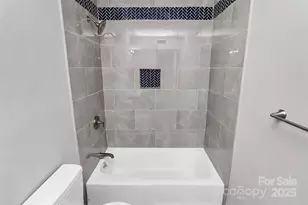 5810 Harris Grove Ln, Charlotte, NC 28212 - Photo 17