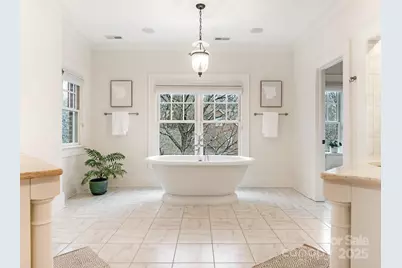 528 Meadowbrook Road, Charlotte, NC 28211 - Photo 29