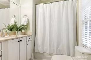 528 Meadowbrook Rd, Charlotte, NC 28211 - Photo 27