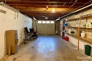 290 Crabapple Hill Ln, Hendersonville, NC 28792 - Photo 29