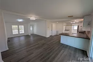 1334 Mecklenburg Hwy, Mooresville, NC 28115 - Photo 3