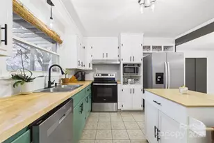 3115 Falling Creek Road NE, Hickory, NC 28601 - Photo 15