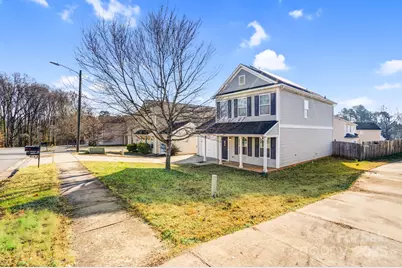 9026 Sharpes Circle, Charlotte, NC 28214 - Photo 3