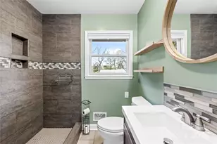 4017 Abbeydale Dr, Charlotte, NC 28205 - Photo 9