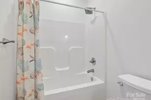 409 S Lyles Ave, Landrum, SC 29356 - Photo 27