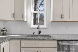 409 S Lyles Ave, Landrum, SC 29356 - Photo 13