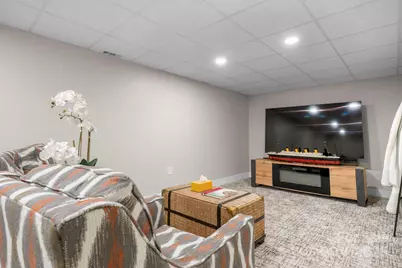 489 17th Avenue NE, Hickory, NC 28601 - Photo 27