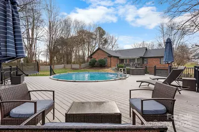 489 17th Avenue NE, Hickory, NC 28601 - Photo 37