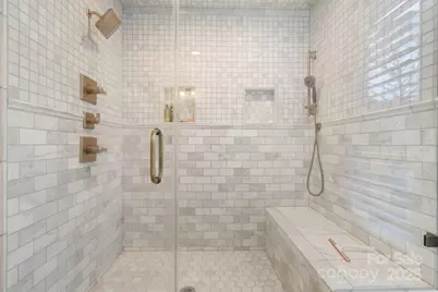 489 17th Avenue NE, Hickory, NC 28601 - Photo 17