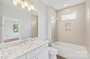 916-A Westbrook Dr, Charlotte, NC 28202 - Photo 31